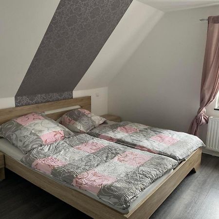 Haus In Ruhiger Lage Villa Бад Фалингбостел Екстериор снимка
